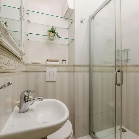 Cozy, Bright, Old Town Located, Whole Apartament *